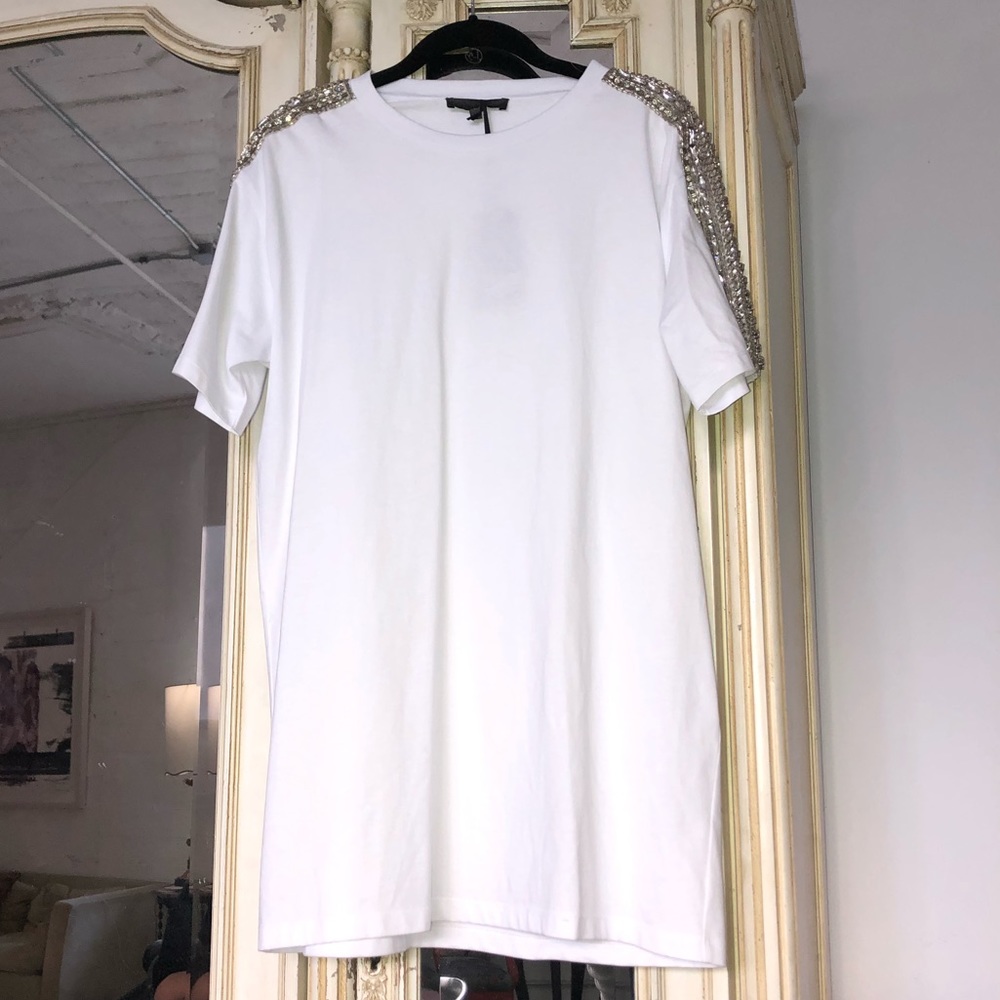AMEN Couture Hand Embroidered white t shirt